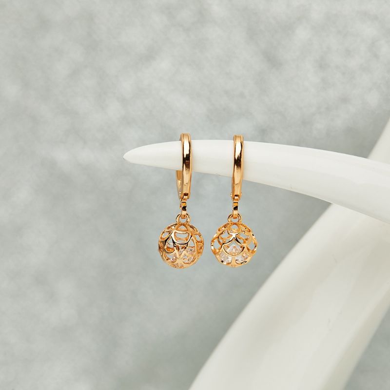 Anting Wanita Titanium Lapis Emas Anting Wanita Korea Titanium Anti Karat