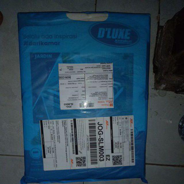 Kintakun Dluxe Kusuma Harsana Kelana Sprei 120.160.180