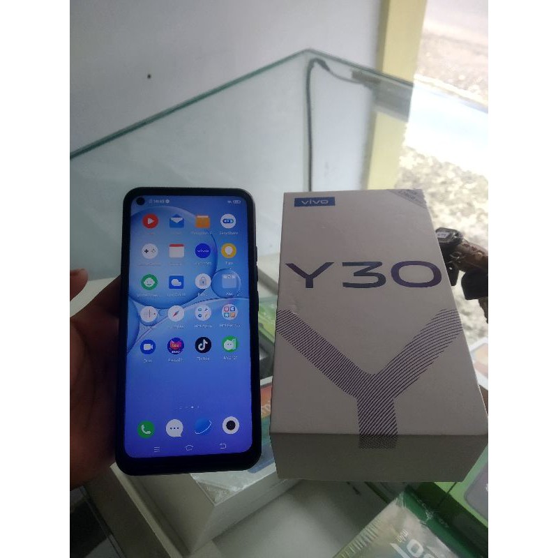 VIVO Y30  4/128 SEKEN SECOND BEKAS MULUS LIKE NEW SIAP KIRIM