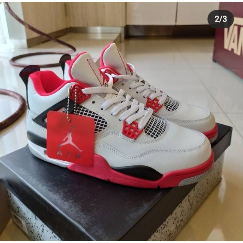 fire red retro jordan 4