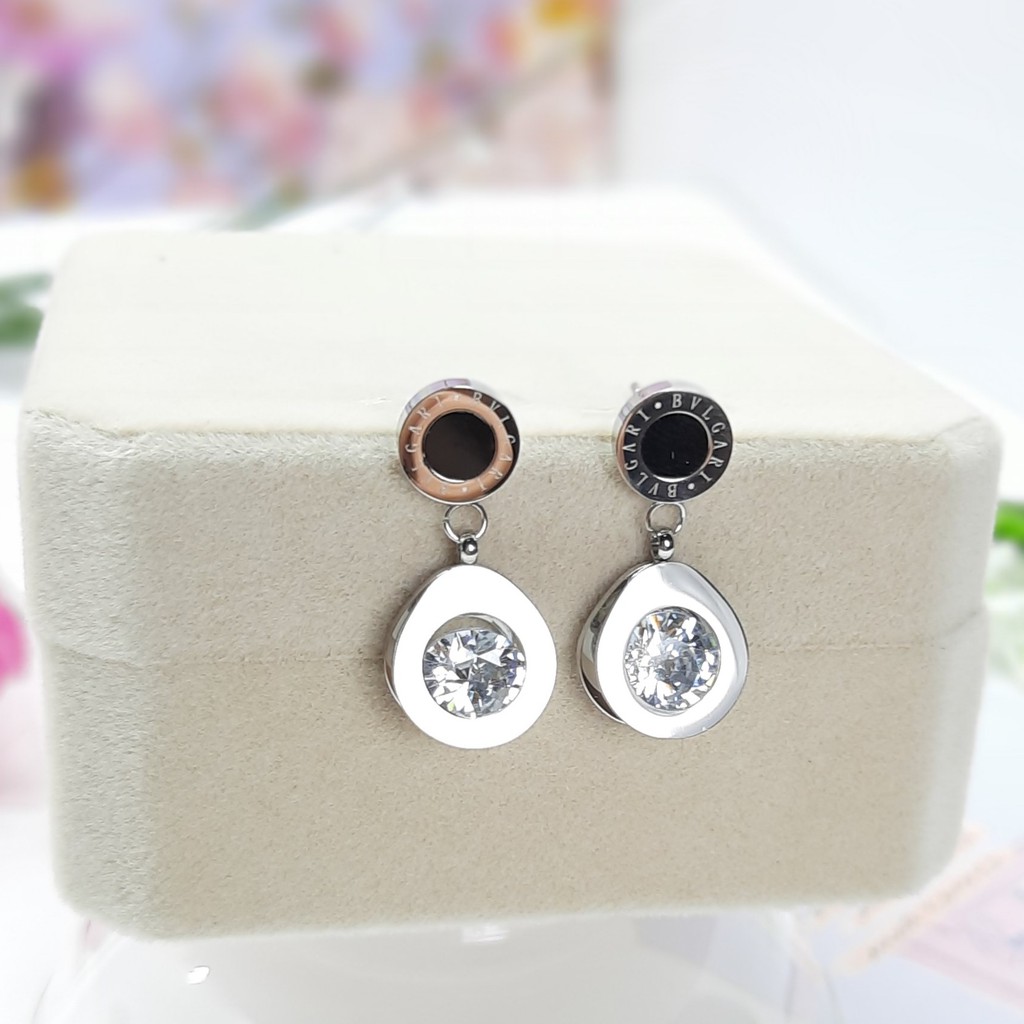 Anting Titanium B&lt;lgr Black Dengan Kristal Rose Gold, Gold dan Silver