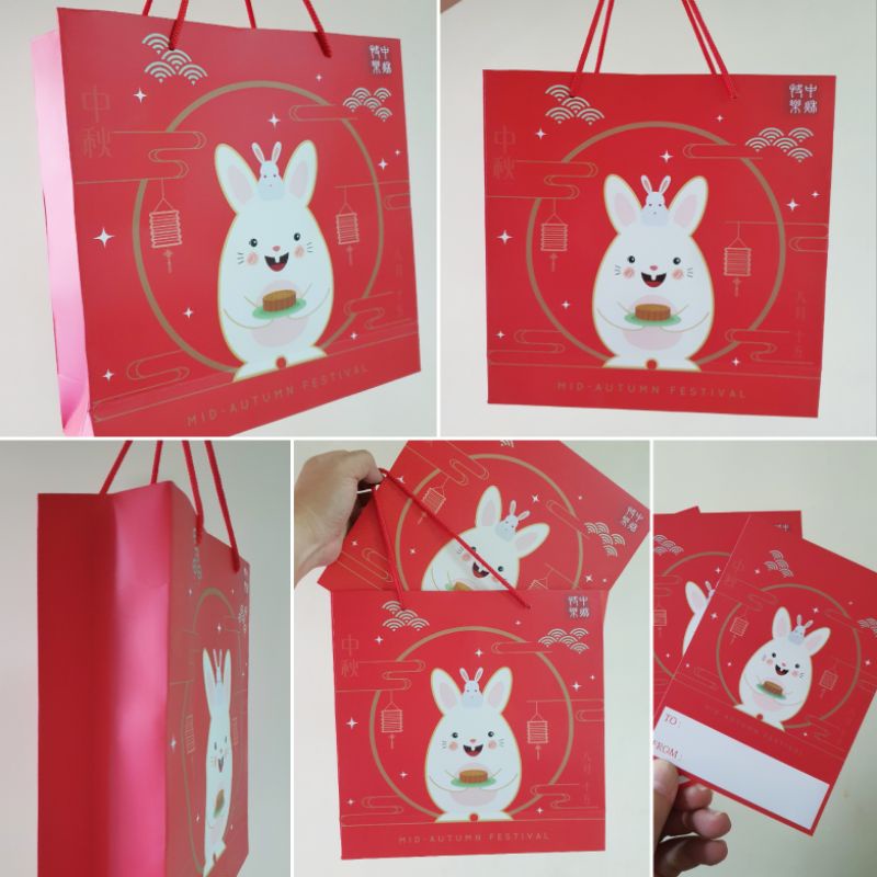 

Paperbag Red Rabbit ( 1 pack isi 5 pcs Paperbag & Kartu Ucapan )
