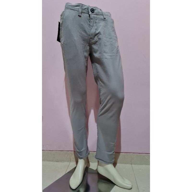 Lee Conti Chinos Panjang Abu