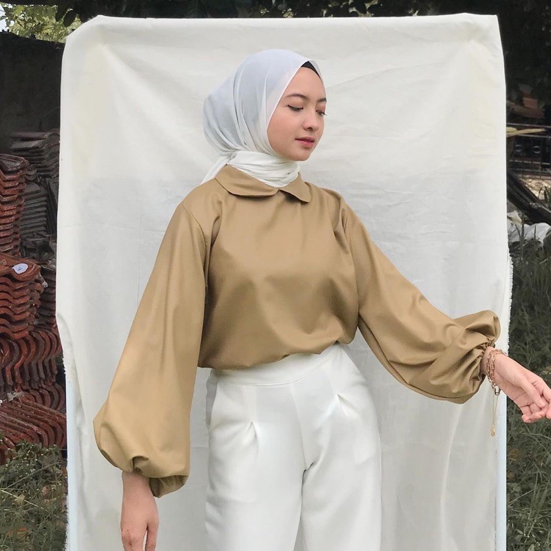 LIUSO BLOUSE WANITA / ATASAN / PAKAIAN CEWEK / - LENGAN BALON - BAJU KEKINIAN