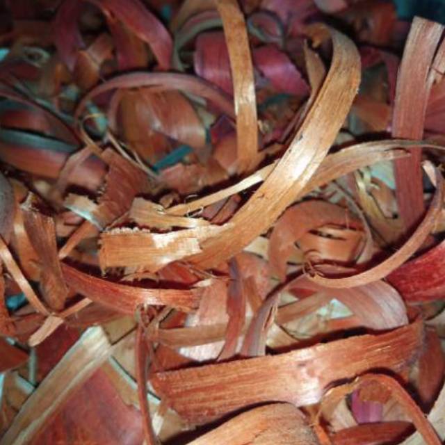 Kayu Secang Serut Herbal Berkhasiat 1/4 Kg