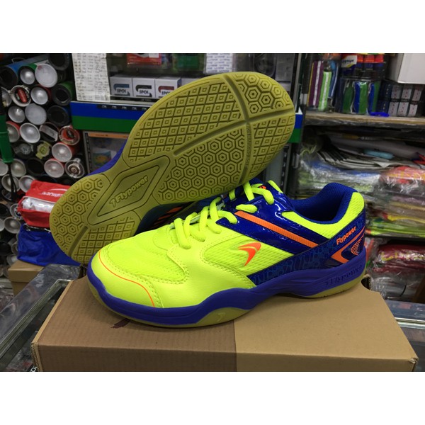 Sepatu badminton / sepatu raket / keluaran terbaru Sepatu Flypower Pawon (New)