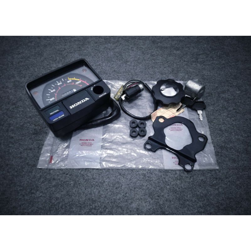 Spedo spedo spedometer spido spiido kunci kontak keyset  key set tutup tangki kunci leher pengaman s