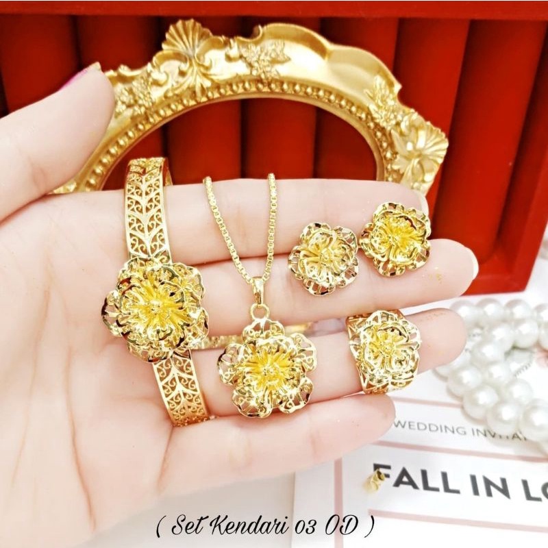 Perhiasan set wanita kendari