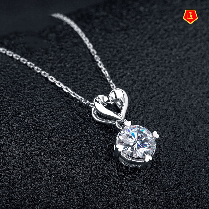 [Ready Stock]Pt950 Platinum Heart-Shaped Pendant Inlaid Zircon Necklace Luxurious and Simple