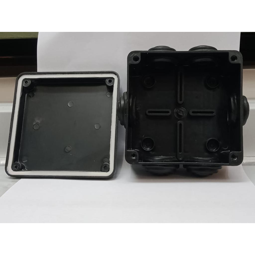 Duradus abu 6 lubang 100x100x50HITAM / junction box 10cm/box cctv 10cm