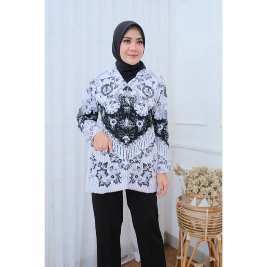 Jual Kemeja Batik Pgri Wanita Terbaru 2022 Bahan Bsy Asli Cv Batik Gunung Jati Shopee Indonesia