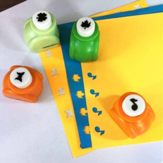 

DIY Alat Pelubang Kertas Mini Unik Untuk Scrapbook