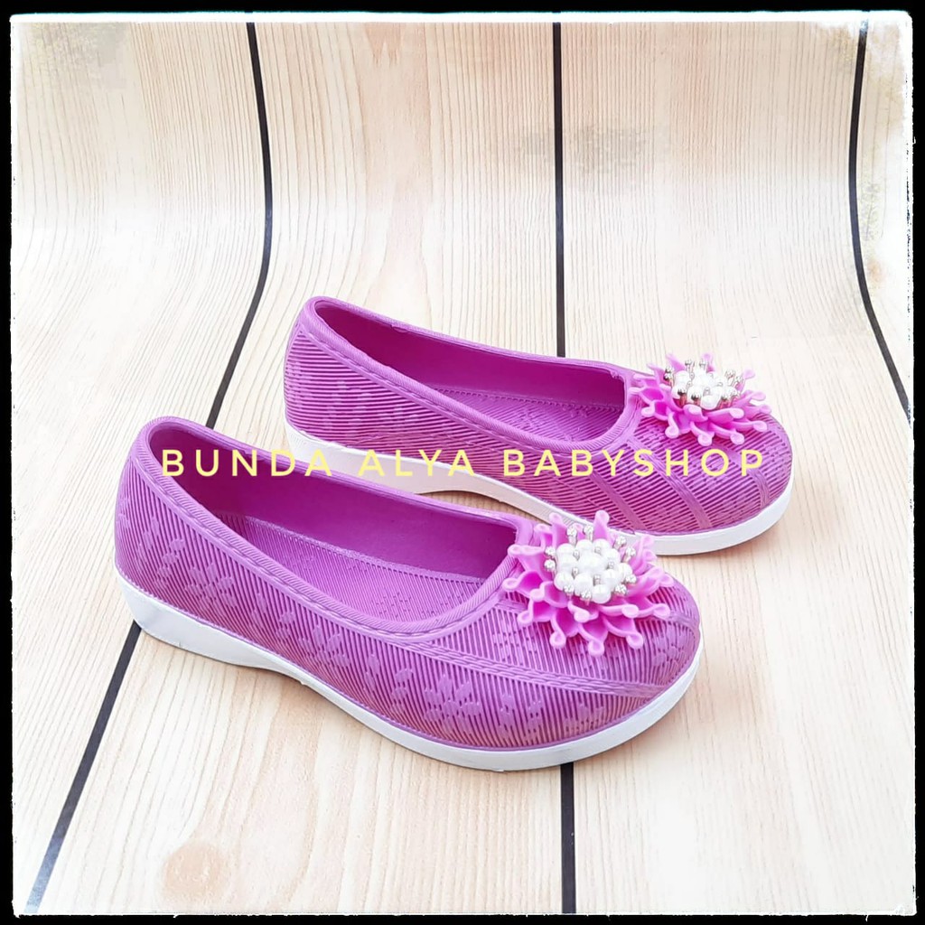 Sepatu Anak Perempuan Usia 1 Tahunan Size 20 - 21 Lentur - Sepatu Slip On Cewek Anti Licin PINK Karet Anti Licin