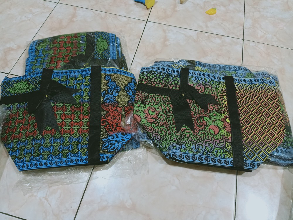 Tas Hajatan Batik Mewah Elegan