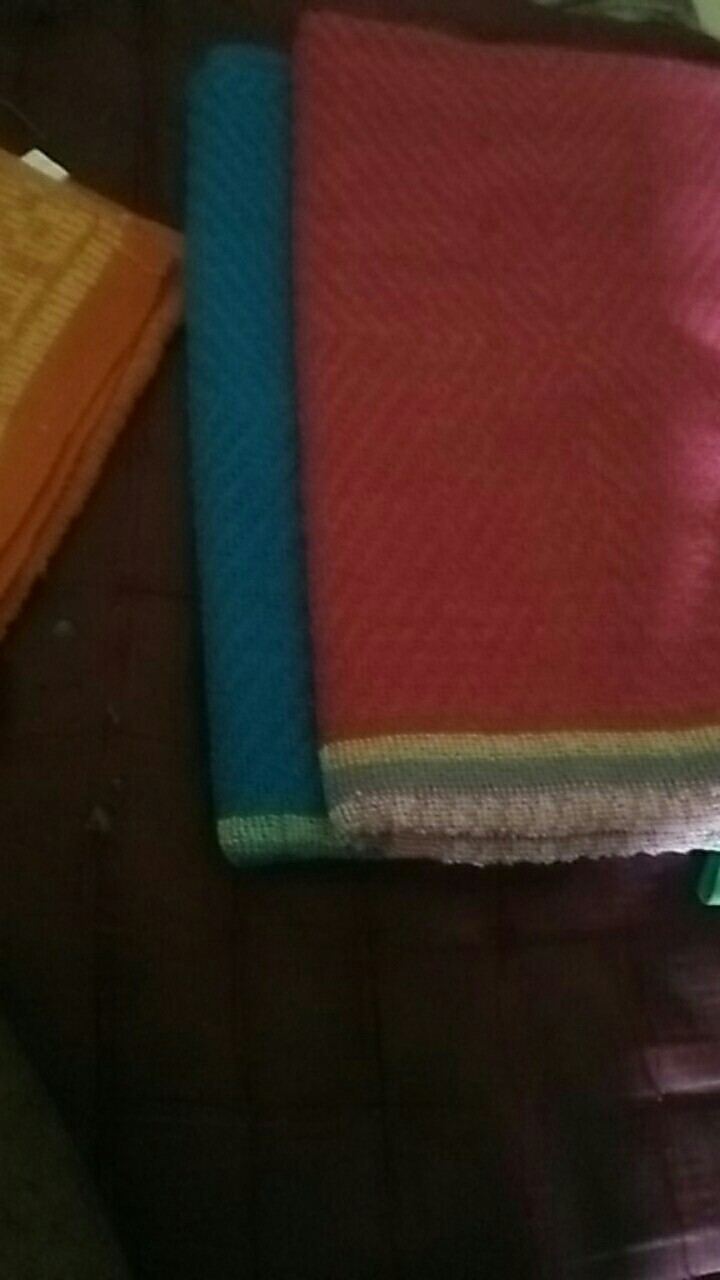 Handuk Matahari I Warna Random