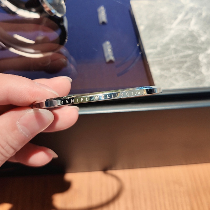 Gelang Titanium Wanita Pasangan Bangle Lapis Emas 18K Anti Karat Perhiasan Premium-7