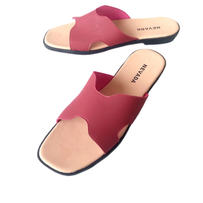 Sandal Sendal Flat Wanita Nevada