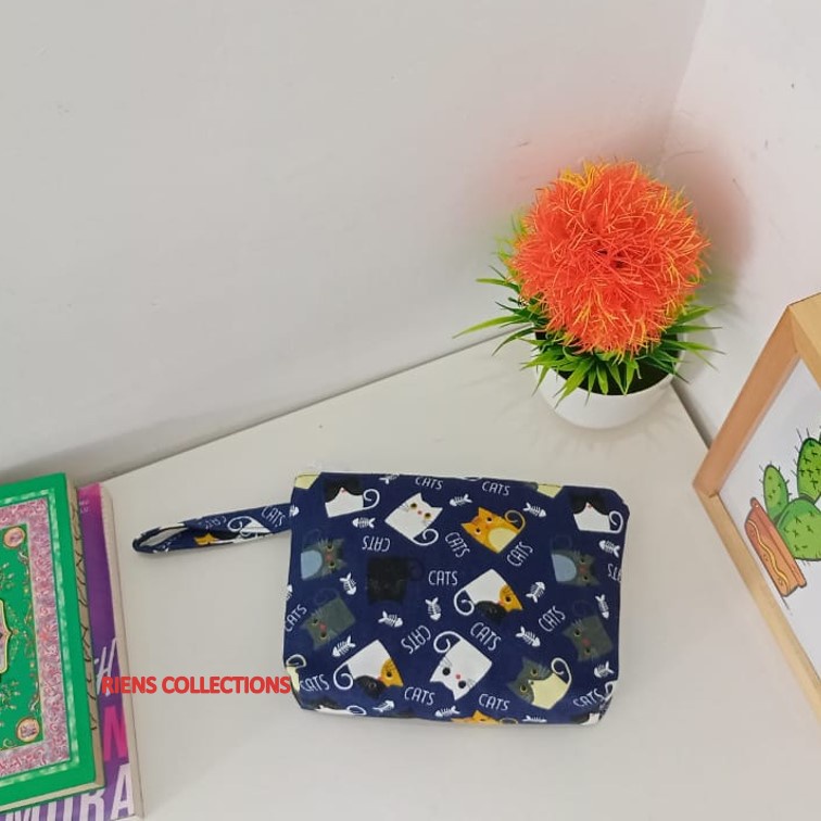 DOMPET KANVAS POUCH KANVAS MOTIF KUCING BIRU. Riens Collections