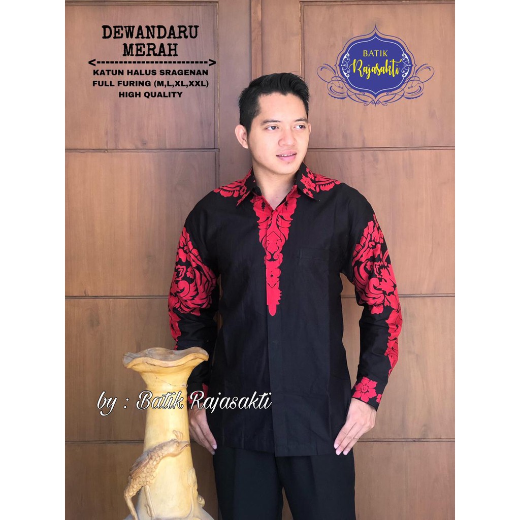 DEWANDARU MERAH RAJASAKTI KEMEJA BATIK SOLO PRIA LENGAN PANJANG LAPIS FURING ATASAN BATIK PREMIUM MODERN KATUN HALUS BAHUWIRYA  BANAMITRA BANAMITRA PUTIH BANGSAWAN BAYU PUTRA BERLIAN BIRU BHARATAYUDA BIMASENA BIRENDRA BIRU INDAH BRAHMAKERTA BRAHMAKERTA