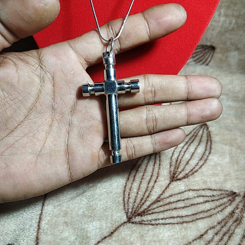 Kalung salib besar monel original