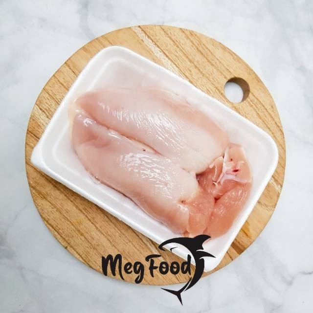 

Dada Ayam / Boneless Breast fillet Frozen 500 Gram