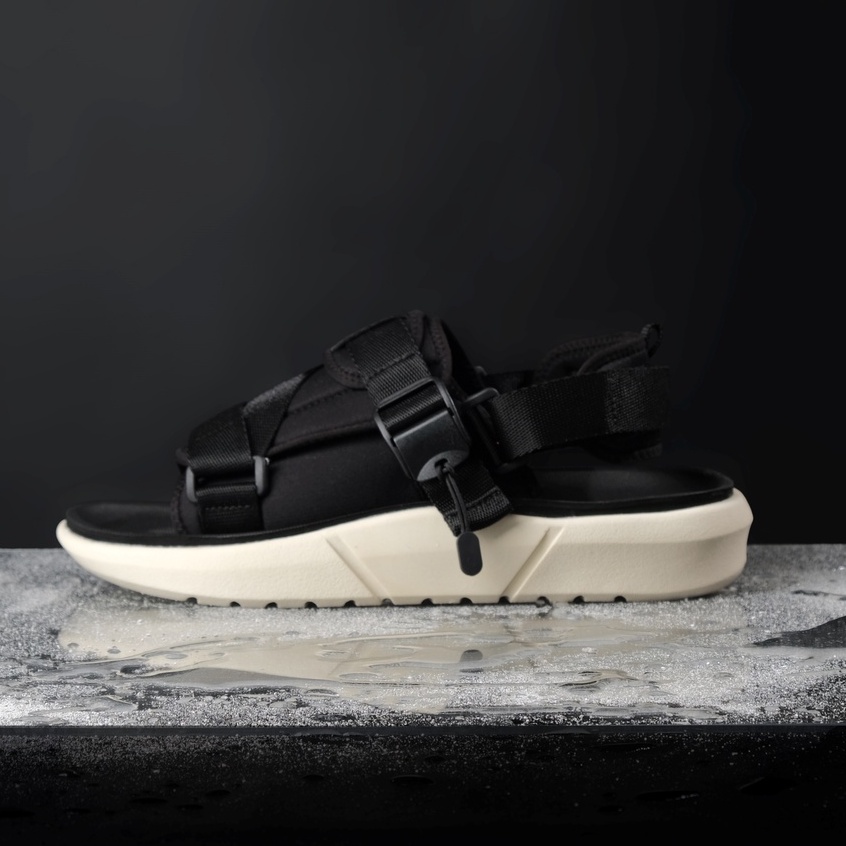 Introvert Black | Sandal Gunung Urban Original Santai Kasual Pria Sendal Footwear New Ori | FORIND x Reyl