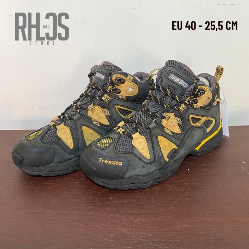 Sepatu Outdoor Treksta Second