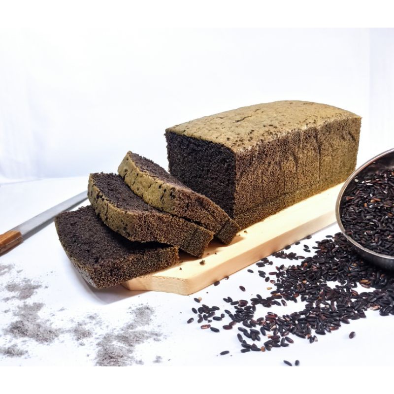 

FAUMIERA Bolu Ketan Hitam Panggang - Diameter 24×10