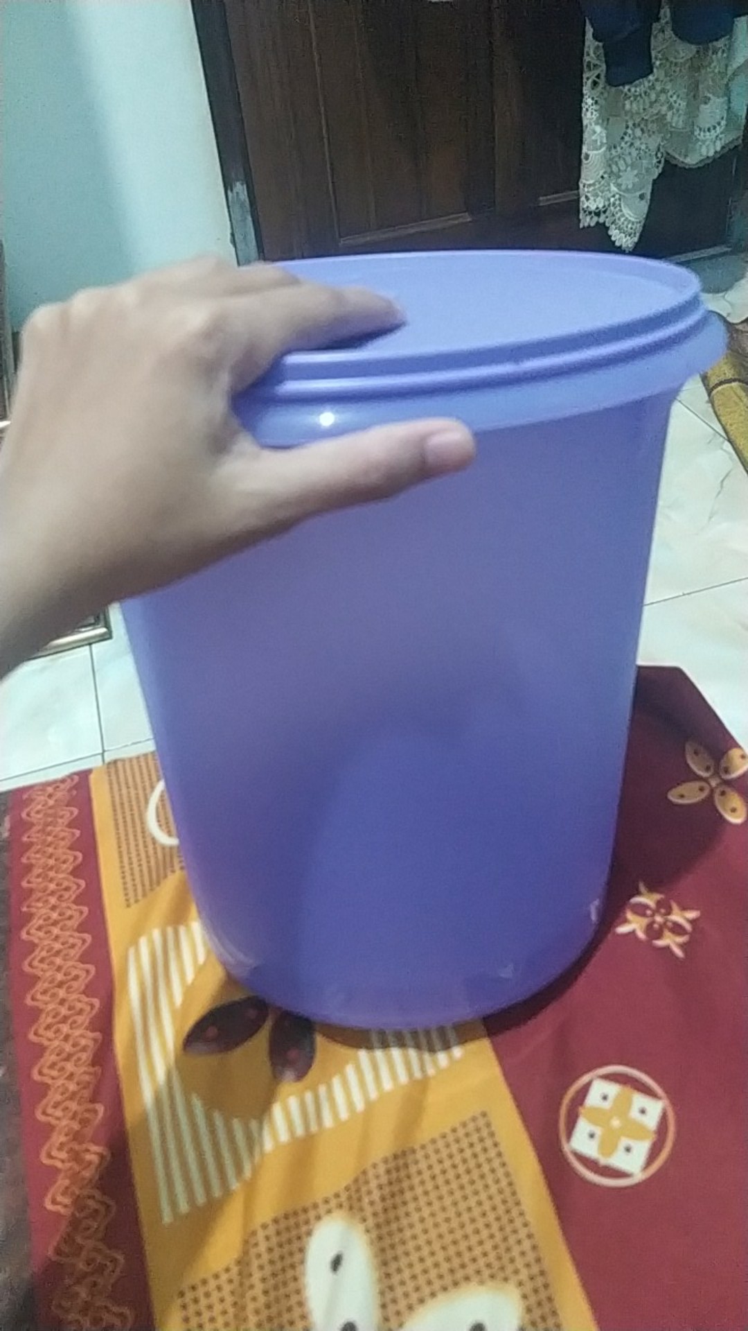 Giant Canister Ukuran 8.4 Liter