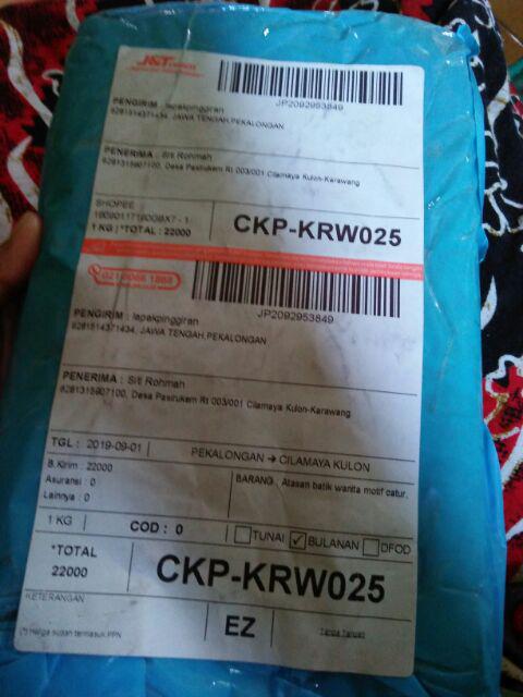 Atasan Batik Wanita Motif Catur