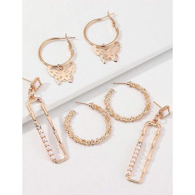 LRC Anting Tusuk Fashion Golden Butterfly Multi-element Geometric Pearl Stud Set D94436