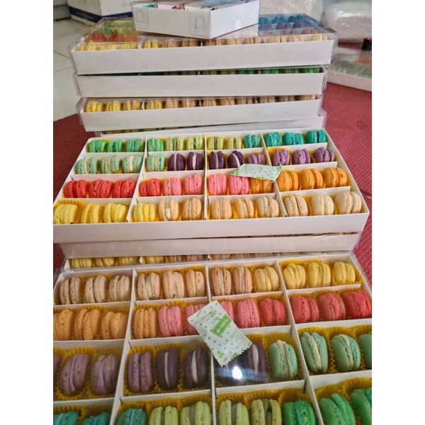 

Gift Box Baby Macaron isi 48 Pcs