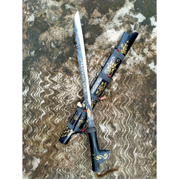 PUSAKA MANDAU KALIMANTAN HARGA 200 RIBUAN