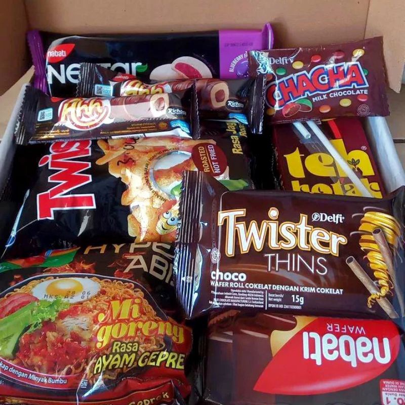 

HAMPERS 1 KARDUS BISA | YG BIASA JUGA ADA