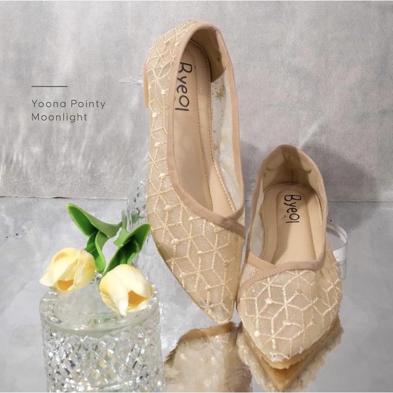 ITS.BYEOL.OFFICIAL Yoona Pointy Moonlight (Nude) Size 40 nyaman seperti Ittaherl Flatshoes bisa grab