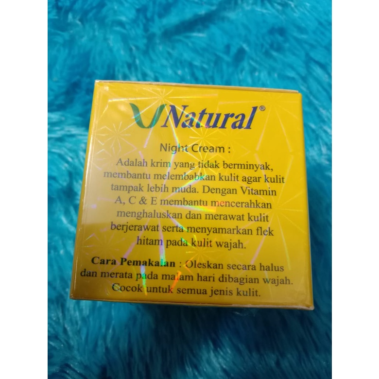 V Natural Day Cream 20 Gr (Extrack Temulawak)