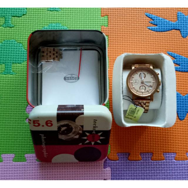 Preloved jam Fossil BF rosegold