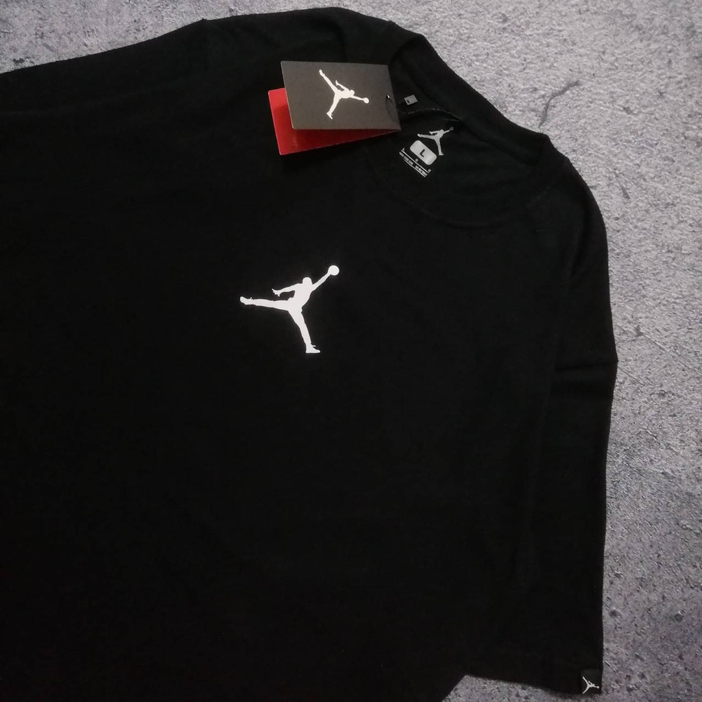jordans plain black