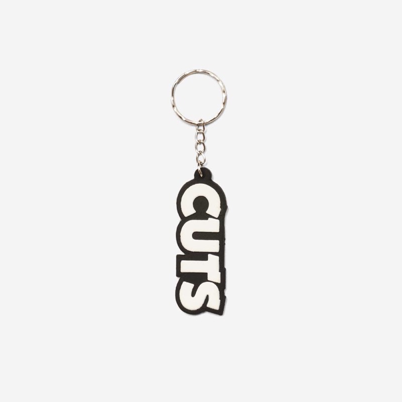 CUTS KEYCHAIN OG