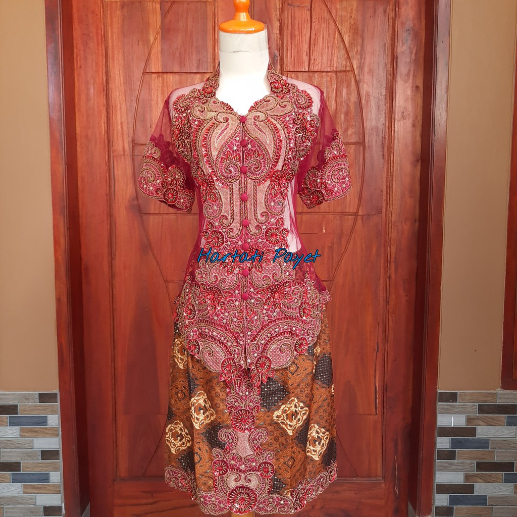 (Ready) Kebaya Tangan Pendek Rok Batik Full Payet / Kebaya Wisuda / Kebaya Among Tamu / Kebaya Pager