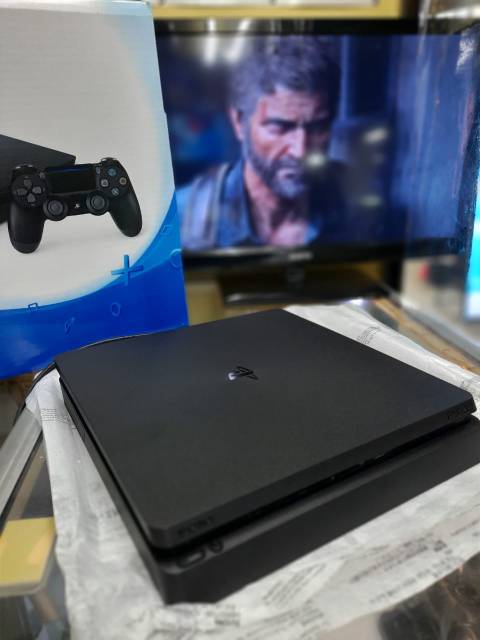 Ps4 slim 1tb bonus 13 game digital terbaru