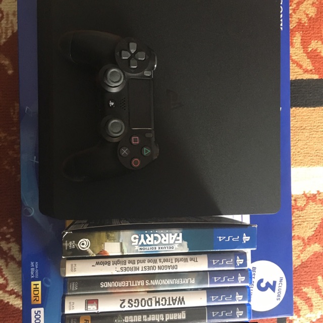 PS4 Banyak bonus dan kaset