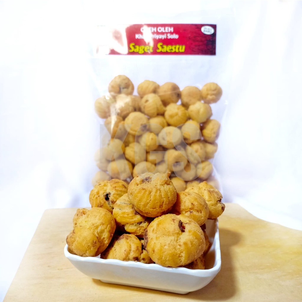 

KUE SUS SOES COKLAT CHOCO SOES LUMER SS 250 gr KHAS SOLO