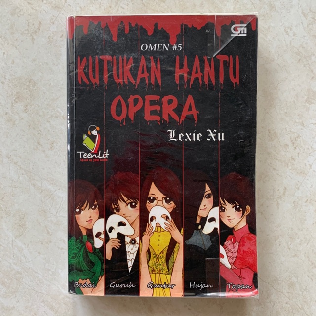 NOVEL HOROR MISTERI TEENLIT OMEN - LEXIE XU OMEN - LUKISAN HOROR, MISTERI ORGANISASI, MALAM KARNAVAL, KUTUKAN HANTU, SANG PENGHIANAT, TARGET TERAKHIR [ORIGINAL]