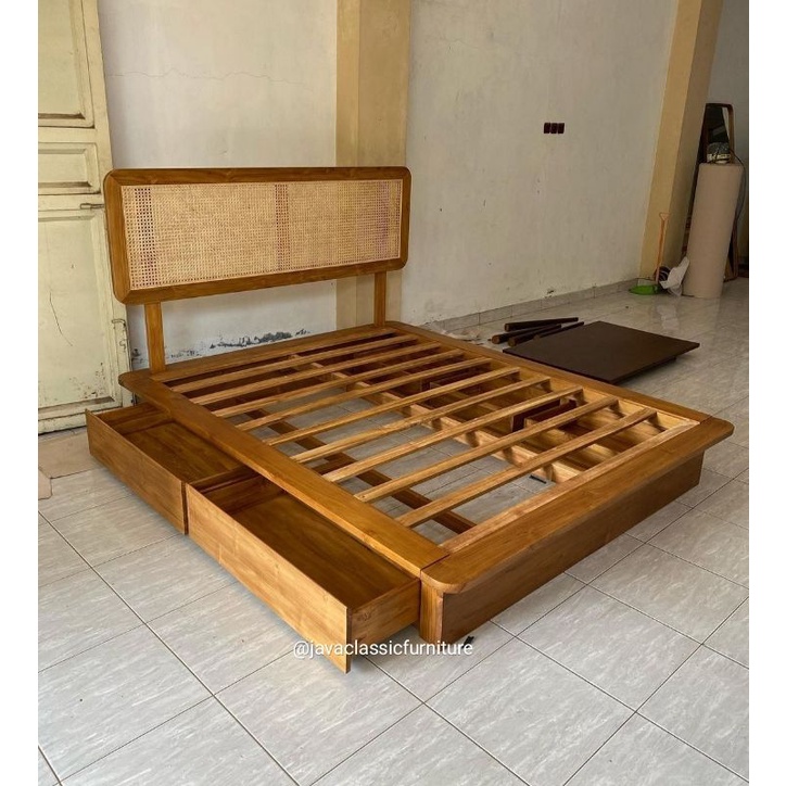 TEMPAT TIDUR ROTAN MINIMALIS,DIPAN JATI ROTAN,TEMPAT TIDUR ANAK LACI-2