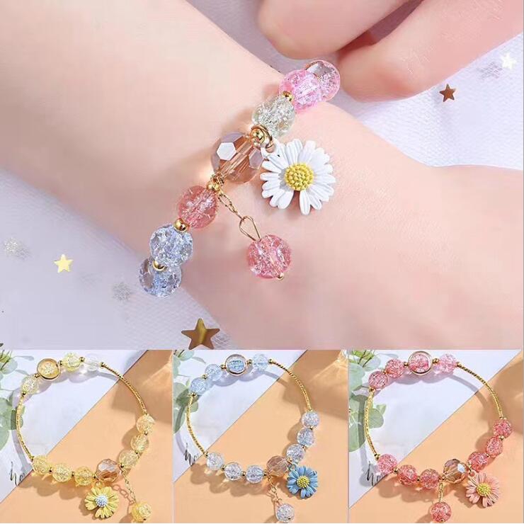 Gelang Tangan Rantai Aksen Bunga Daisy Kecil Hias Kristal Imitasi Untuk Wanita