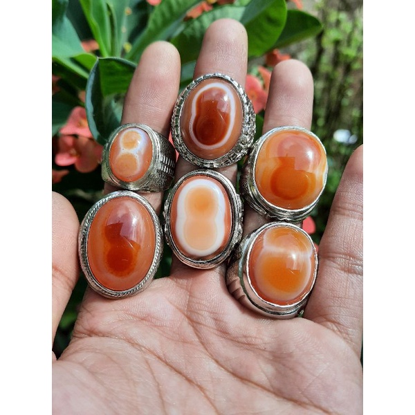 Batu Akik Motif Angka 8