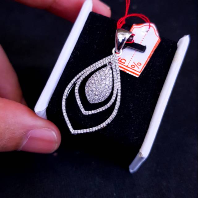 Liontin emas putih berlian eropa asli model terbaru