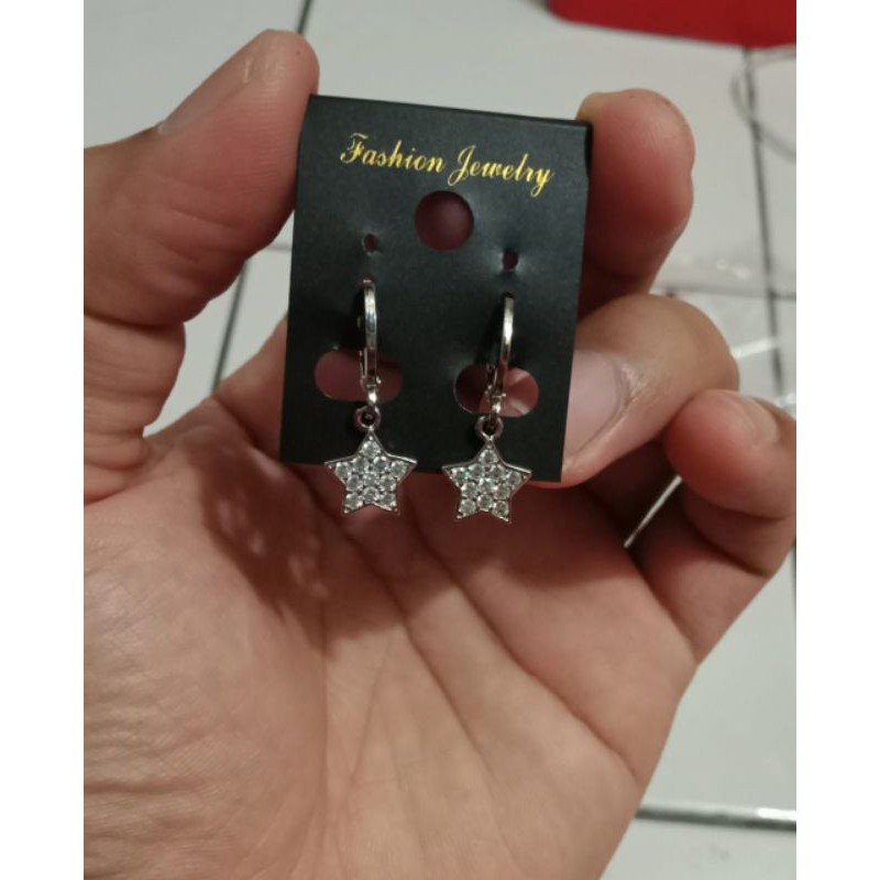 L-anting xuping wanita berlapis emas bermata zircon rl55.