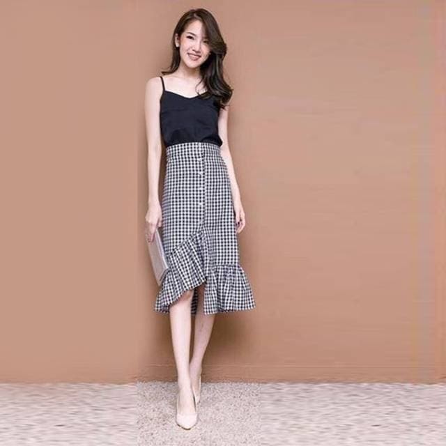 CFS Rok Asimetris Kotak Zeni Skirt Plaid Baju Fashion Korean Style - Hitam